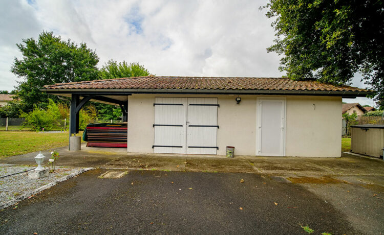 Maison Labouheyre 4 pièce(s) 124 m2