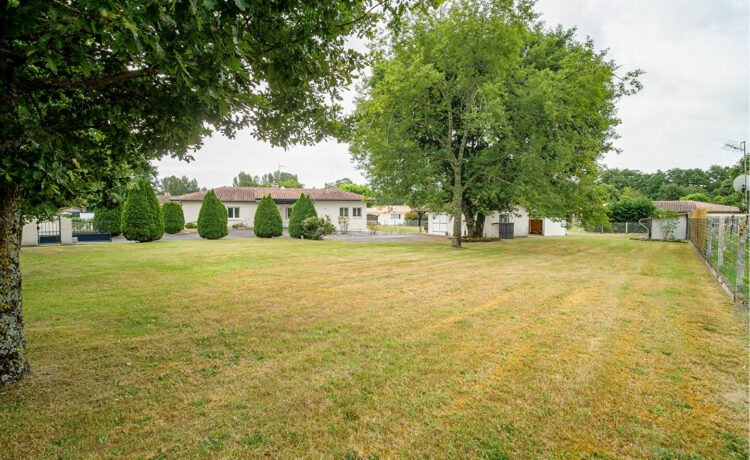 Maison Labouheyre 4 pièce(s) 124 m2