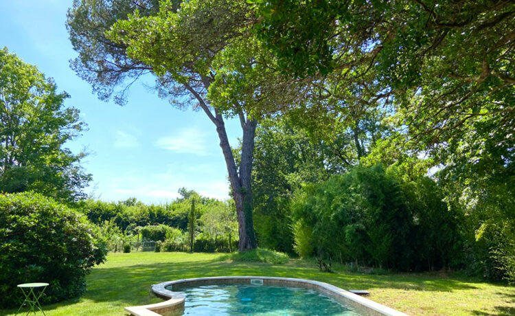 Maison Landaise Rénovée avec Piscine et Grange 2